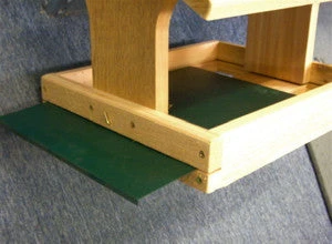 Fly-Thru Bird Feeder With Removable Tray 4 Fly-Thru Bird Feeder With Removable Tray - Image 2